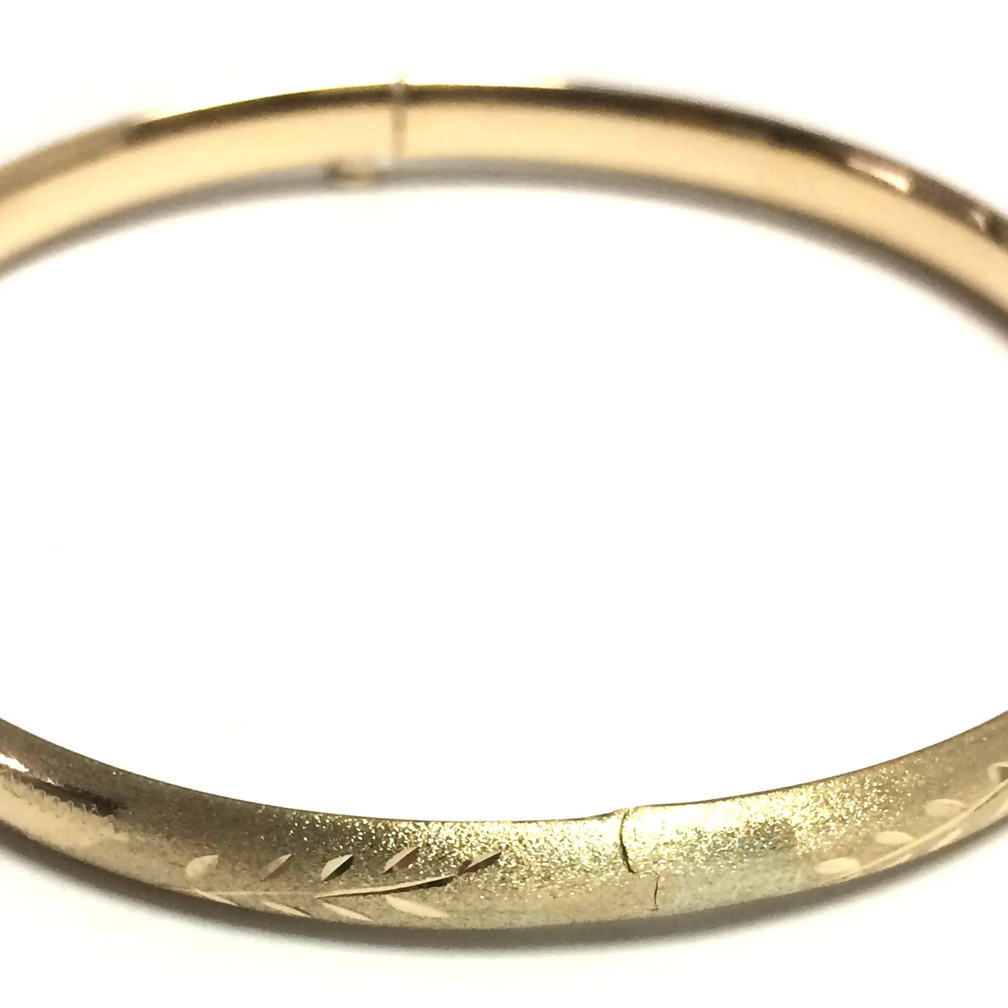 10k Yellow Gold High Polished Dome Florentine Bangle Bracelet, 7"