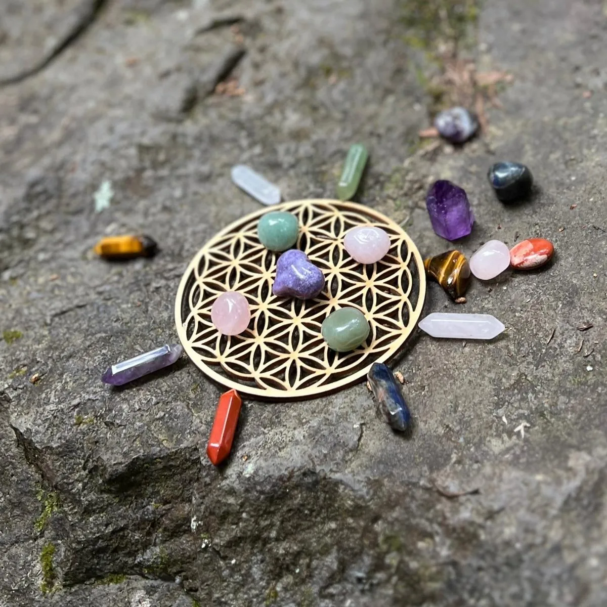 5 Surprise Gemstones to Discover the Magic of Crystal Grids