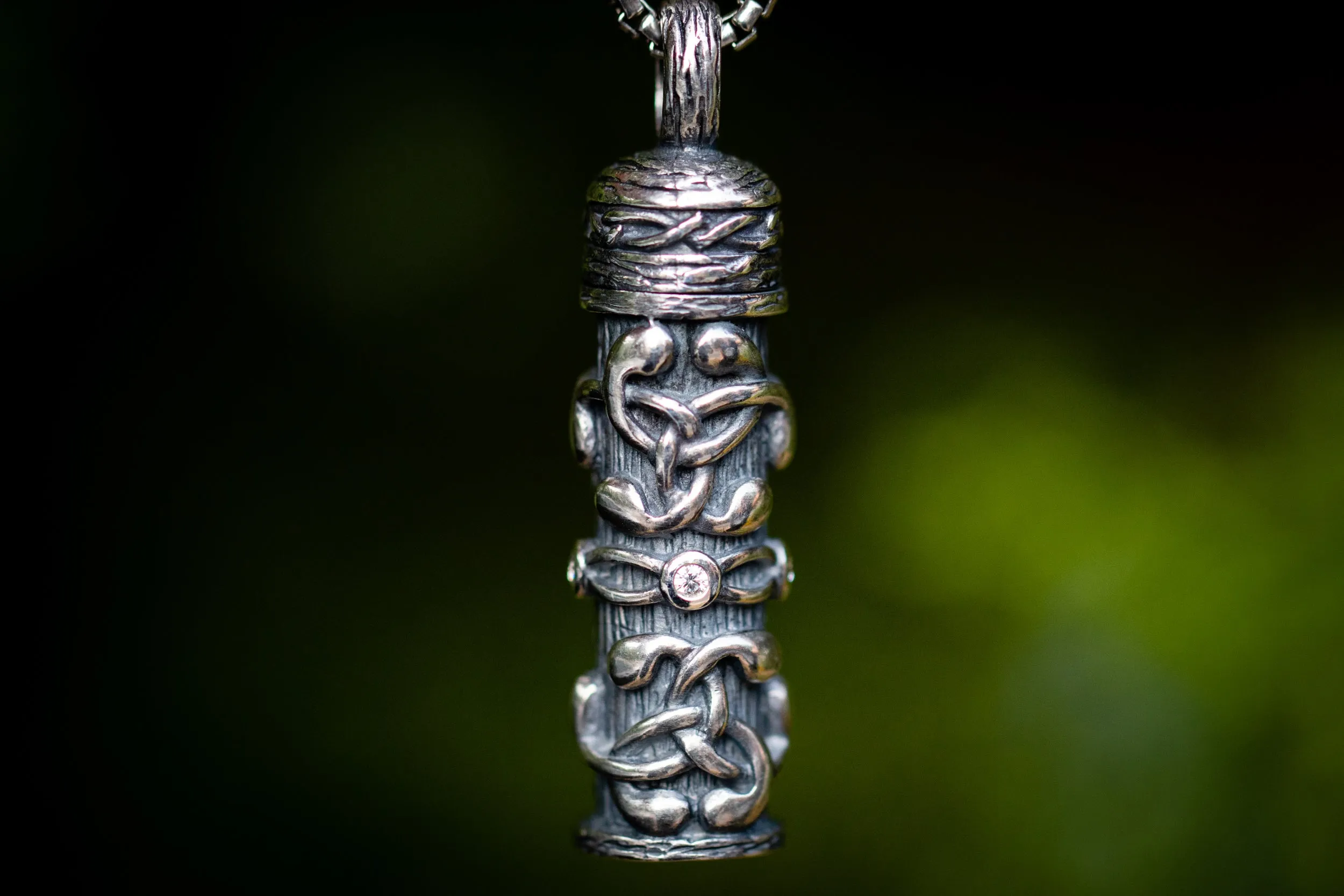 Celtic Keepsake Pendant with Gem