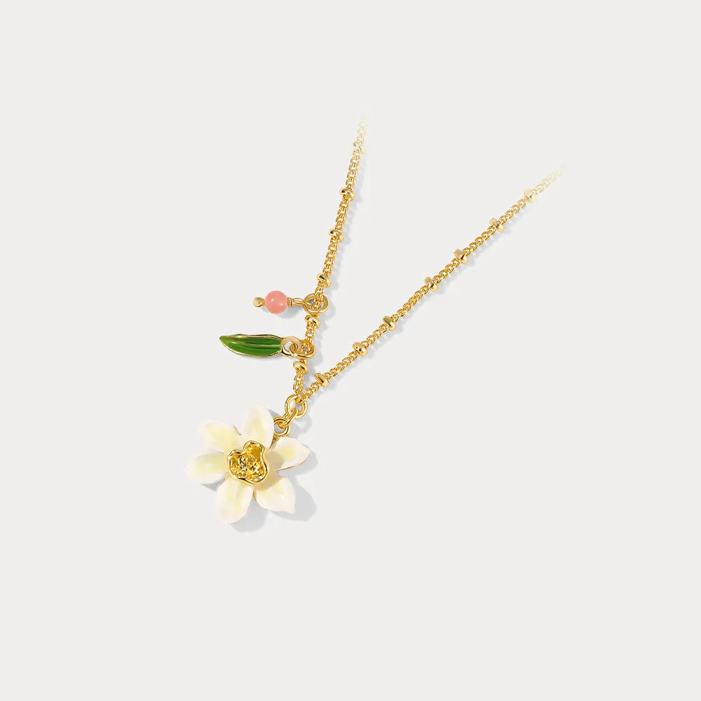 Daffodils Necklace