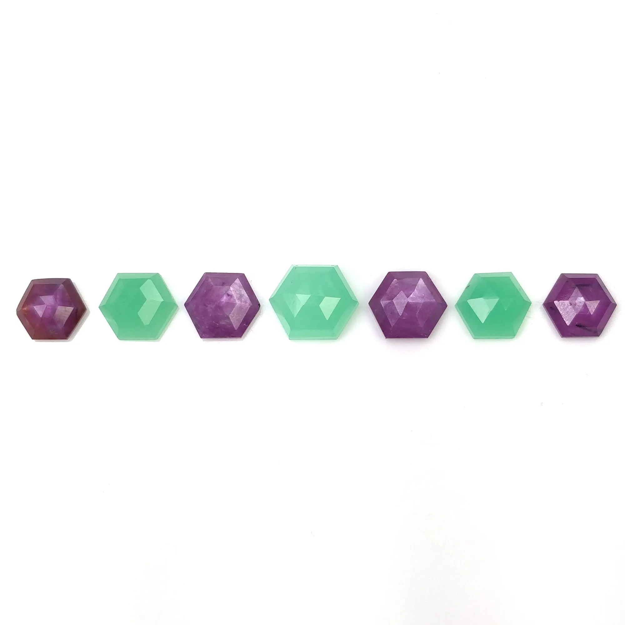 Green CHRYSOPRASE & Raspberry SAPPHIRE Gemstones Step Cut : 19.53cts Natural Untreated Hexagon Shape 9*8mm - 12*10mm 7pcs