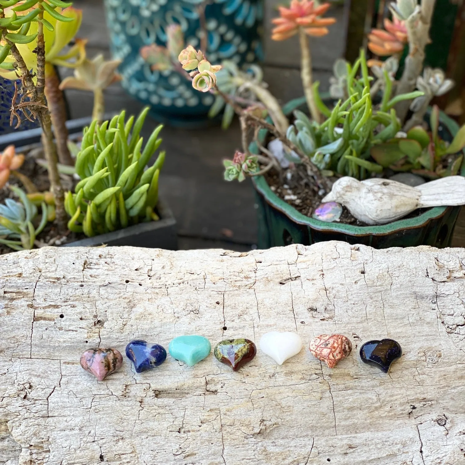 Heart Shaped Healing Gemstones Corresponding with the Seven Chakras