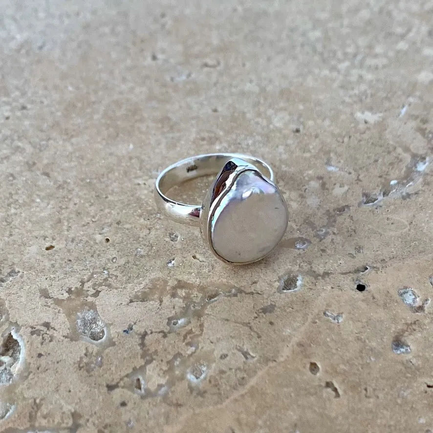 Pearl Baroque Teardrop Gem Ring