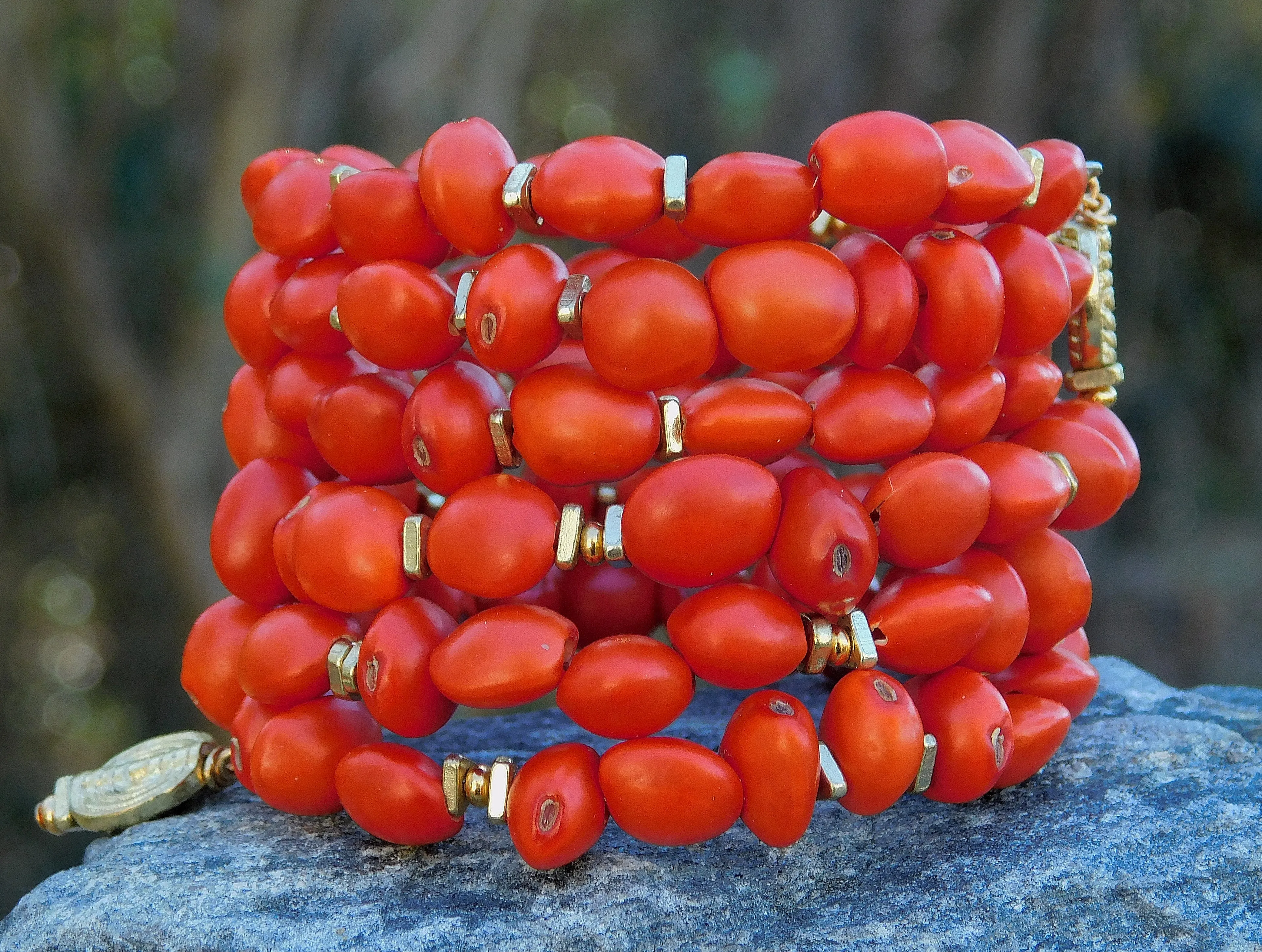 Red Bahay Seed Bangle