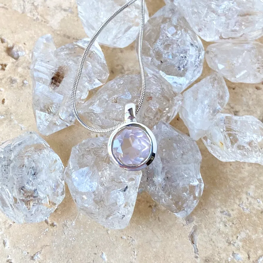 Rose Quartz Bijou Round Gem Pendant