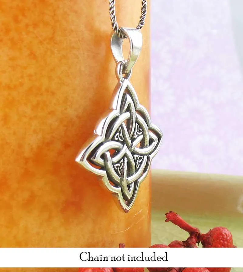 Witch's Knot Pendant