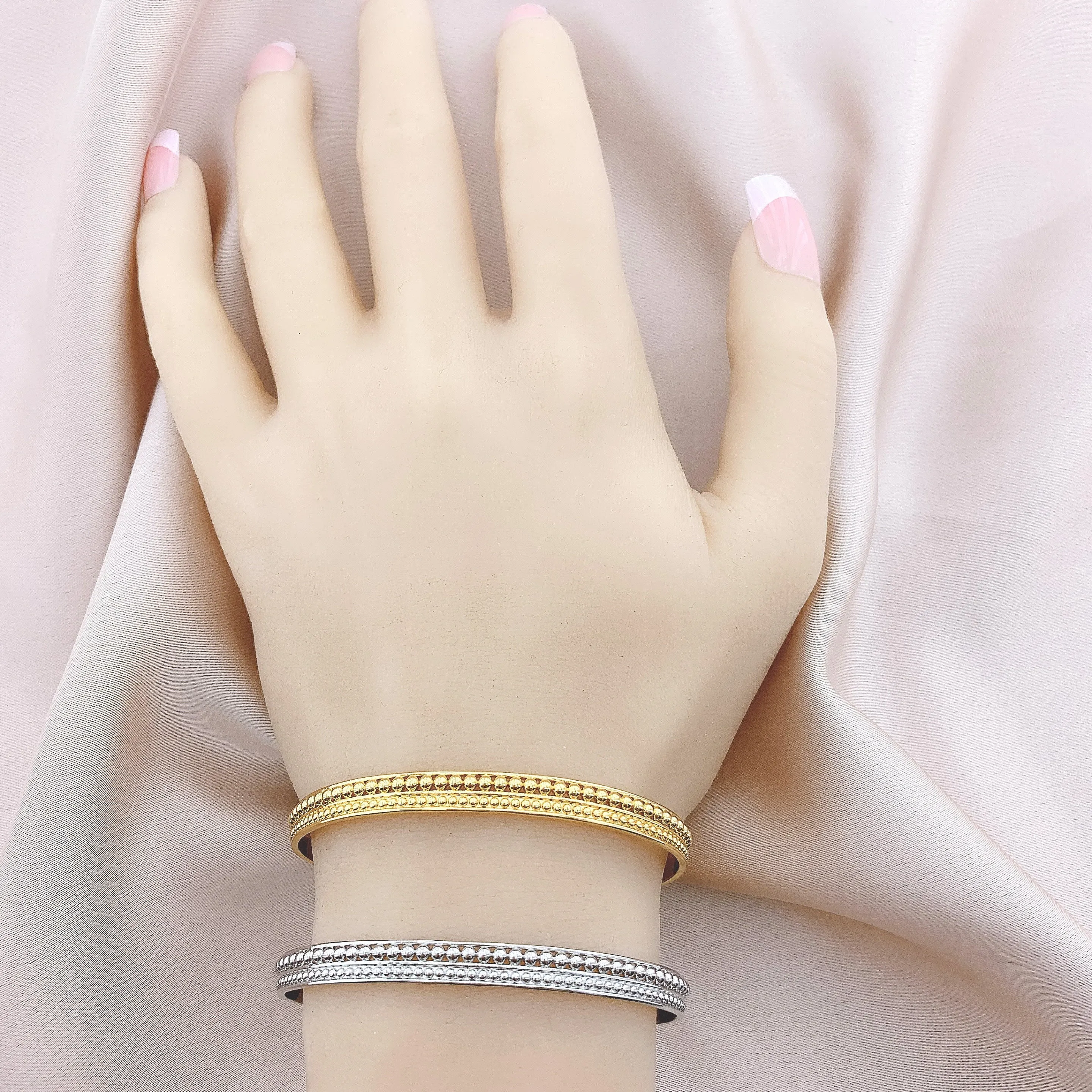 Women's Fashion Bangle Cuff